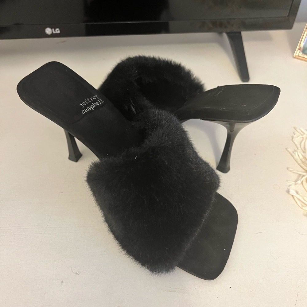 Jeffrey Campbell Utopic Faux Fur Mule Sandal High Heel Black size 9.5